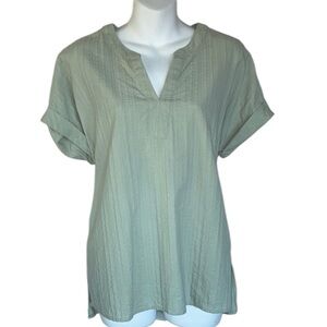 MATTY M Blouse, short sleeves, Sage Green, Textured, V neck. M